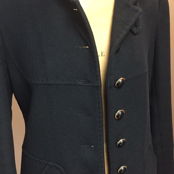 Eli’s Tahari coat - Picture 4 of 8